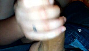 Amateur Portuguese Guy Strokes His Cock