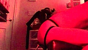 Chastity guys fucking the machine 😈