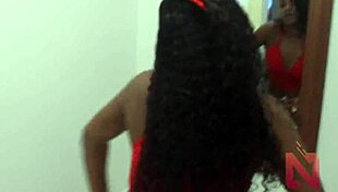 Slut dancing, throw that ass to the wall! 😈