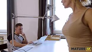 dude, this mature cougar got slammed by the laptop fixer while hubby’s out!