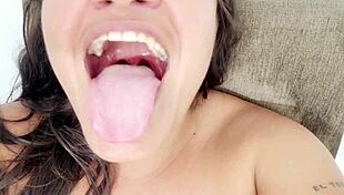 hey paty bumbum, why'd ya swallow that thong in your big pussy?