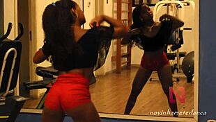 Slut dancing, throw that ass to the wall! 😈