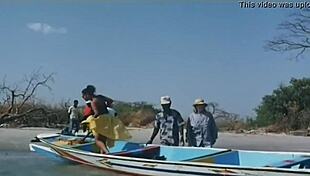 indian actress kitu gidwani goes topless in french movie black