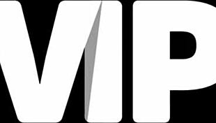 Latina Cuckold Watches Old Tattoo Woman Get Fucked In Car With Clothes Ripped During Road Trip