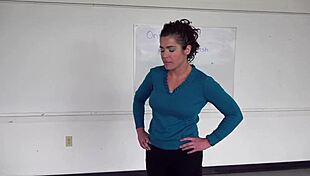 Former Prom Queen Receives Anal Creampie at School Reunion