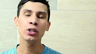 Igor and J explore self-acceptance in gay themes 😊