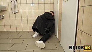 Married bride cheats on her groom in the toilet