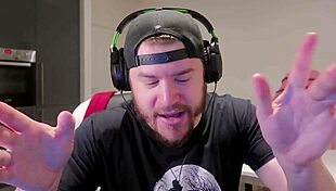 Deleted Naruto scenes show Jikage in uncensored hentai threesome