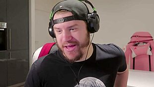 Deleted Naruto scenes show Jikage in uncensored hentai threesome