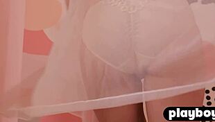 big booty natural milf stephanie manescu strips to show sexy curves