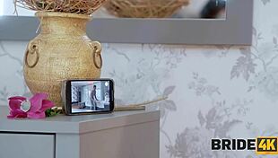 Bride4k 체코 신부, 결혼식 날 강렬한 열정으로 바람 피워