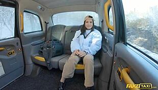 Аз, ъъ, направих секс лента с този таксиджия... толкова диво!