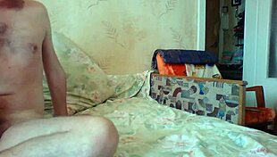 Amateurs in hardcore sex at home.