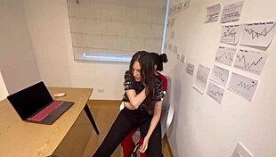 Medical Student Deceives Professor Naked In Office