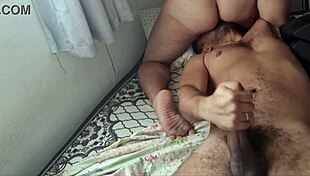 Todos Os Dias As 5H Da Manh� Ele Me Acorda Com Rola No Meu Cu - Full Red