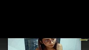 webcam girl 25 latina teen chats online casually