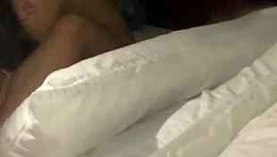 Vietnamese Girl Fucks Like JAV Style Squirting Hard