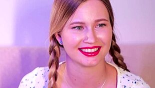 Stella Cardo teases with ass shake and dirty talk