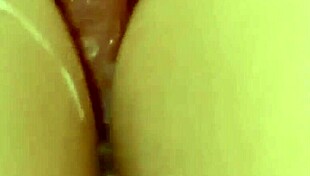 frotando coño polla in homemade reality