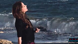 mila azul gives hot striptease 😘