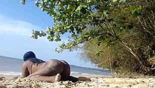 Teen Stepdaughter Practices Blowjobs On Step Daddy 😘