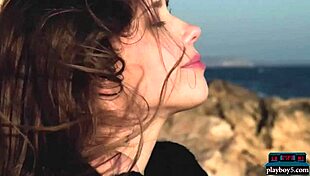 mila azul gives hot striptease 😘