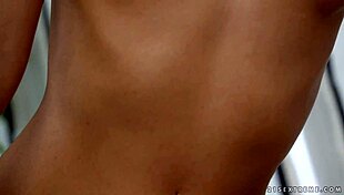 Kinky Granny Szuzanne Teases Vivien Bell with Saggy Tits and Wild Tricks