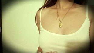 I love when you see my shaved pussy, it excites me to exhibit myself.