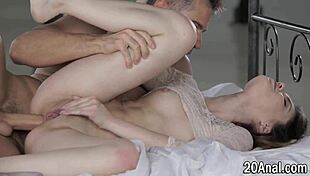 Lingerie hottie gets analized 😏