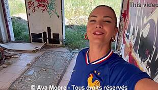 Bukkake Géant - French slut sucks strangers for Euro 2024, wanna join the bukkake?