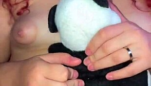 made the young girl cum just by sucking