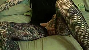 Jerk Off to Tattooed Glasses Babe!