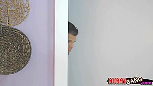 nova brooks and tegan james group scene