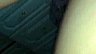 Yo Chrissy, vil du kneppe hardt med bestemor i natt?