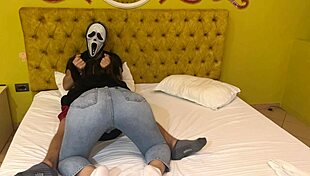 I got a free blowjob from ghostface for halloween