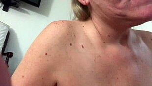 Jenna Jaymes Does Freaky Rimjob and Facial!