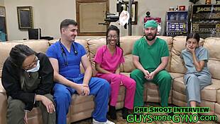 واو! دكتور كندا يقلب الطاولة على تشاني كروس فاير أثناء الفحص الطبي في GuysGoneGyno.com. ينتهي الأمر بفحصها بدلاً من ذلك!