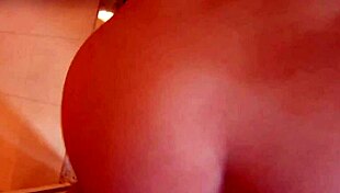 Alluring babe gets fucked for cash in casting session