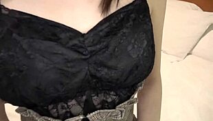 【初撮り】ネットでav応募 av体験撮影 544 「ハルカ」24歳 素人 スレンダー　美乳　手マン　潮吹き ちろん彼氏には内緒できました。バレたら違う人だと言い張ろうと思ってますｗ初体験は20歳ですhttps bit ly 3ryzcwk