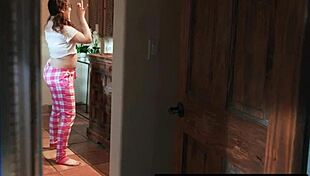 Stepsister Leana Lovings Finds Dick