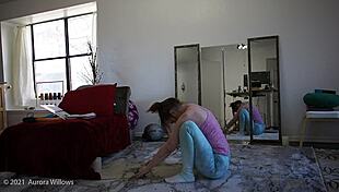 Yoga Lesson With Brunette Babe