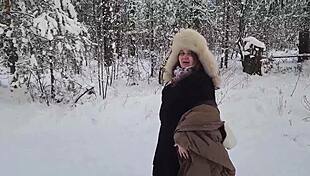 creampie for big ass girl outdoors with taxi driver in deep woods