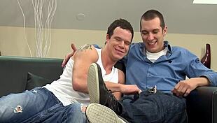 Story of naked gay men sucking and fucking