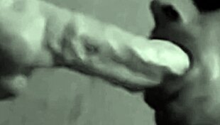 My Big Mouth Swallowing The 25Cm Toy Lionel Hearts