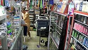 Checking cameras, I discover a mature massage