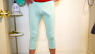 I'm this dude with a hard cock in leggings, flashing pre-cum without pee.