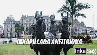 Colombiana Modelo con Grandes Tetas y Culo Pillada por Pervertido