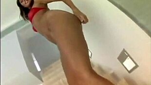 Sexy babe, get fucked hard and take that cumshot!