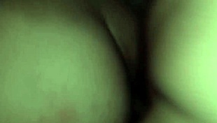 Ninfetinha Safada Gives Ass Can't Handle Dick In Ass Screams Pleasure