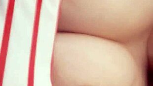 i'm touching myself to christmas music as navidad arrives